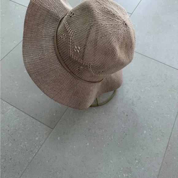 Free People Beachy Sun Hat - Picture 2 of 4